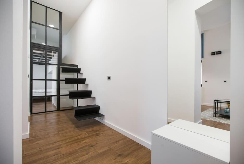 Three Amigos Apartment ซาเกร็บ ภายนอก รูปภาพ
